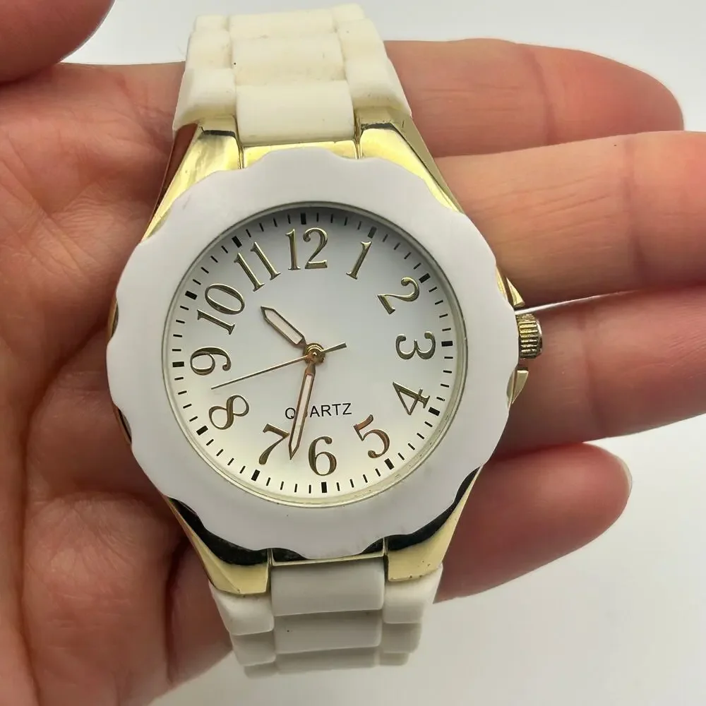 Ladies White Quartz Watch Gold Tone Bezel White Rubber Strap Analog Watch
